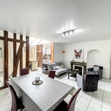 Appartement Au Coeur De Троа Екстериор снимка
