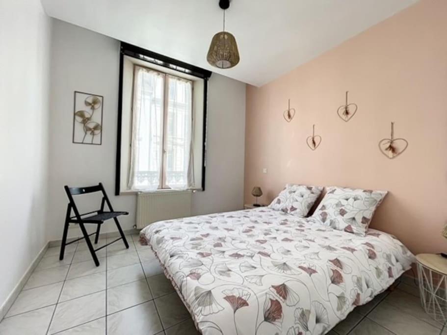 Appartement Au Coeur De Троа Екстериор снимка