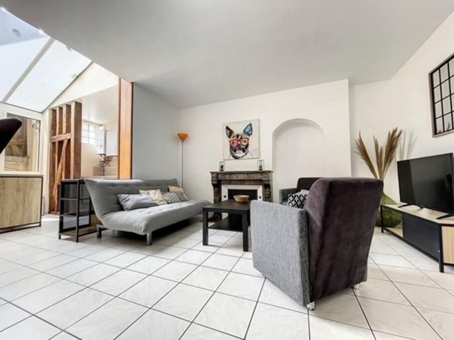 Appartement Au Coeur De Троа Екстериор снимка